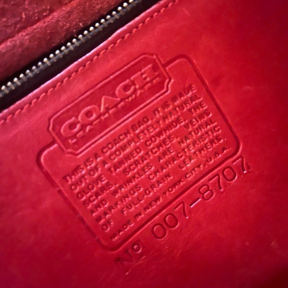 Vintage Coach Dinky Crossbag - Picture 6 of 6